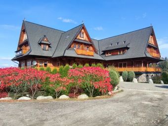 Willa Modrzewiowy Dwór