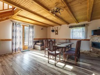 Całoroczny drewniany domek