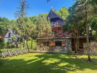 Kashubia Cottage