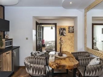 Willa Chwost Pokoje i Apartamenty