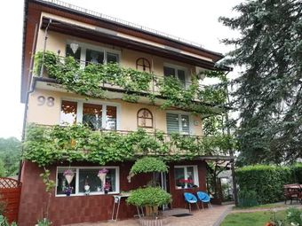 Chomiczówka - Dom wczasowy