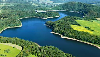 Dolnośląskie jezioro zniknie na dwa lata. Szokujące znaleziska na dnie zbiornika
