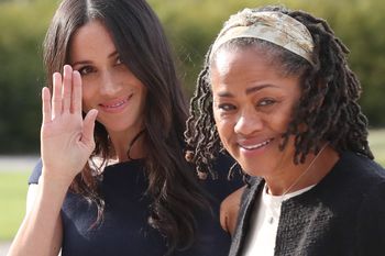 Mama Meghan Markle miała duży wpływ na "megxit". To o niej wiadomo
