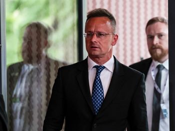 Węgrzy znowu uderzają w UE. "Bruksela przygotowuje się do wojny"