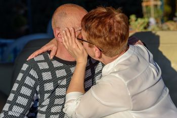 Najlepszy "zamiennik" seksu. Ekspertka poleca po 45. roku życia