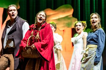 Jak Kopciuszek spotkał Czerwonego Kapturka i Jasia z magiczną fasolą na otwarcie festiwalu [fotorelacja]