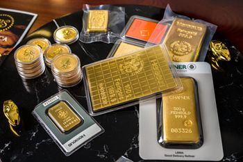 Finansowe zakręty, czyli skrajne podejście Polaka do pieniędzy