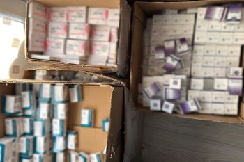 Fałszywe leki warte miliony. 24 osoby przed sądem po rozbiciu nielegalnego imperium