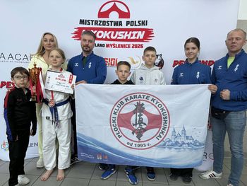 Mistrzostwa Polski IKO w Myślenicach – sukces zawodnika z Płocka i mocny występ klubu Kyokushin!