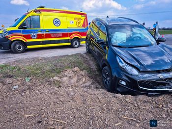 Pijany kierowca spowodował wypadek w Rogozinie – są ranni!