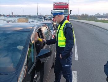 Nietrzeźwi za kierownicą i dziesięć kolizji. Pracowity weekend włocławskich policjantów
