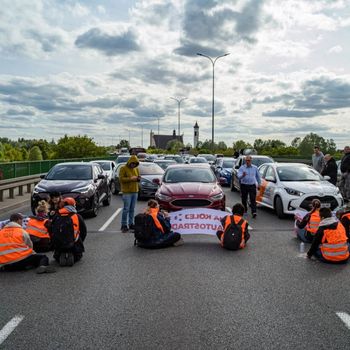 "Ostatnie Pokolenie" kończy działalność. Koniec głośnych protestów klimatycznych w Polsce