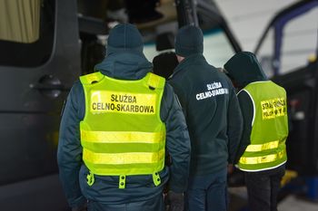 "60 kg haszyszu w skrytce busa". Rumun chciał przemycić narkotyki warte ponad 3 miliony złotych przez polską granicę
