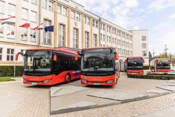 Nowoczesne autobusy już na trasach. Włocławek wśród miast objętych zmianami