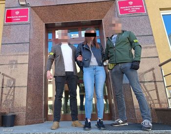 Peruka, insider i milionowy łup. Policja rozbiła duet po włamaniu do jubilera