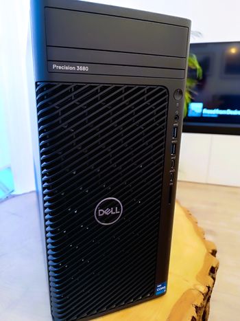 To nie jest komputer dla każdego. Dell Precision 3680 pokazuje, jak wygląda prawdziwa wydajność do pracy