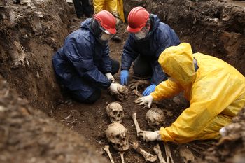 Białe trumny dla zapomnianych dzieci. W Tuam odkryto szczątki kolejnych 36 niemowląt