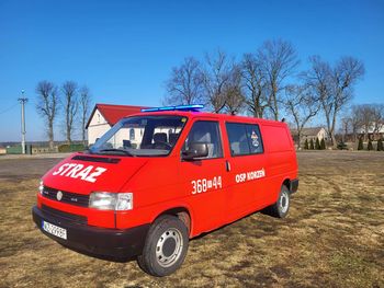 Strażacy z Korzenia odnowili pojazd za 1 zł – drugie życie auta i przykład ekologii w praktyce!