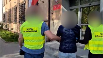 "Nic do zgłoszenia" i dwie lufy w walizce. Kontrola na lotnisku zakończyła się zarzutami