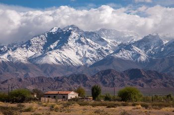 "Bez wody nie ma wina". Argentina na rozdrożu – spór o lodowce może zmienić przyszłość całych regionów