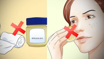 7 rzeczy, których nie powinnaś nakładać na twarz. Ich stosowanie może pogorszyć stan skóry
