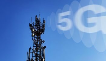 Sieć 5G już w Polsce. Czy jest bezpieczna i co na jej temat mówi WHO?