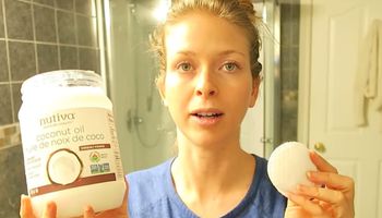 6 chemicznych produktów do pielęgnacji, które można zastąpić olejem kokosowym