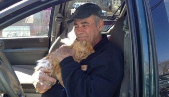 Już ponad 20 lat pomaga bezpańskim kotom w potrzebie. Pod swoją opieką ma ponad 68 zwierzaków