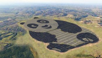 Chińczycy właśnie zbudowali farmę słoneczną, która ma kształt gigantycznej pandy