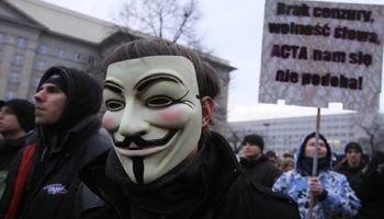 W całej Polsce trwają protesty „Stop ACTA 2”. Co właściwie znajduje się w unijnej dyrektywie?