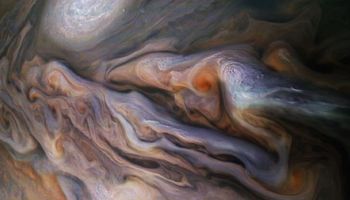 NASA podzieliła się zdjęciem „smoczego oka” Jowisza, które udało się uchwycić sondzie Juno