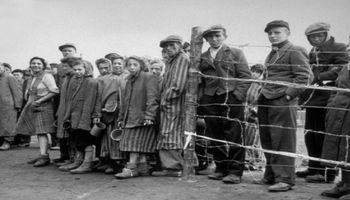 Piekło na ziemi. Potworne realia więźniów obozu koncentracyjnego Bergen-Belsen