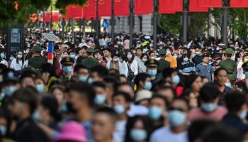 Najnowsze statystyki pokazują, że populacja Chin zaczyna się zmniejszać