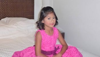 O tej 10-letniej dziewczynce z Filipin mówi cały internet. Kiedy to usłyszysz zrozumiesz dlaczego.