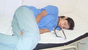 Lekarz zostaje potajemnie sfotografowany, kiedy śpi w pracy. Ale tego, jakie to przyniosło skutki w życiu się nie spodziewałam