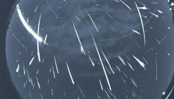 Nie zapomnij spojrzeć w niebo. Największy deszcz meteorytów ostatniej dekady już w tym tygodniu!