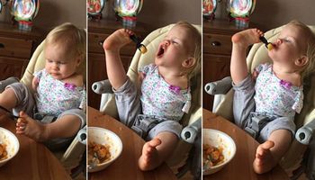 Ta mała dziewczynka, która urodziła się bez rąk, uczy się jeść. Robi to całkowicie sama!