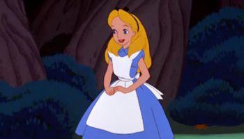 Wszystkie bohaterki filmów Disneya mają ten sam kolor sukienki. Okazuje się, że nie bez powodu!