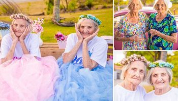 100-letnie bliźniaczki ubierają kolorowe stroje i pozują do zdjęć. Efekt końcowy powala na kolana