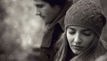 4 sygnały świadczące o tym, że kochasz kogoś, kto tak naprawdę na Ciebie nie zasługuje