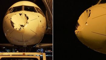 Samolot zderzył się z niezidentyfikowanym obiektem. Uszkodzenie kadłuba jest naprawdę spore