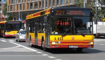 Stołeczny ratusz wpadł na świetny pomysł, by zachęcić mieszkańców do korzystania z autobusów