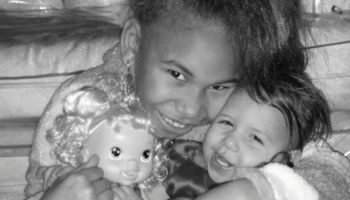 Po śmierci 8-latki policja znalazła jej pamiętnik. Wpisy dziewczynki łamią serce