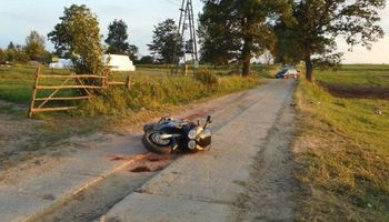 65-letni rolnik umieścił na polu żyłkę, w którą wjechał motocyklista. 27-latek trafił do szpitala