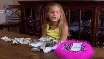 7-latka marzyła, by na urodziny dostać sporą sumę. Kiedy wyjawiła powód, zebrała 250 tys. złotych