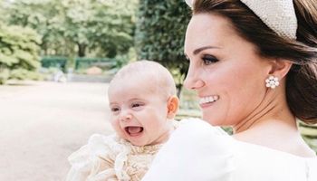 W sieci pojawiły się oficjalne zdjęcia z chrzcin trzeciego dziecka Kate i Williama. Są piękne!