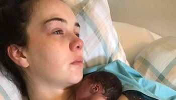 Przez 2 tygodnie mieszkali ze zmarłą, nowo narodzoną córeczką. Chcieli się nią nacieszyć