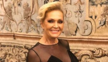 72-letnia Helena Vondráčková pozuje w bikini. Wygląda na trzydzieści lat!