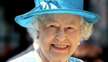 Wypłynęły zdjęcia, jak 94-letnia królowa Elżbieta jeździ konno