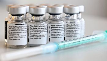 Śmierć z powodu szczepionki na Covid-19? 23 seniorów zmarło po pierwszej dawce